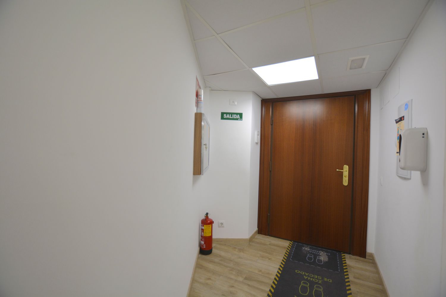 1383110162