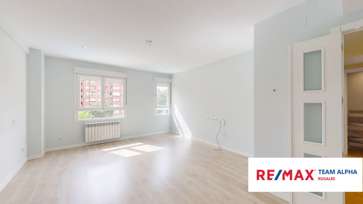 1450604643